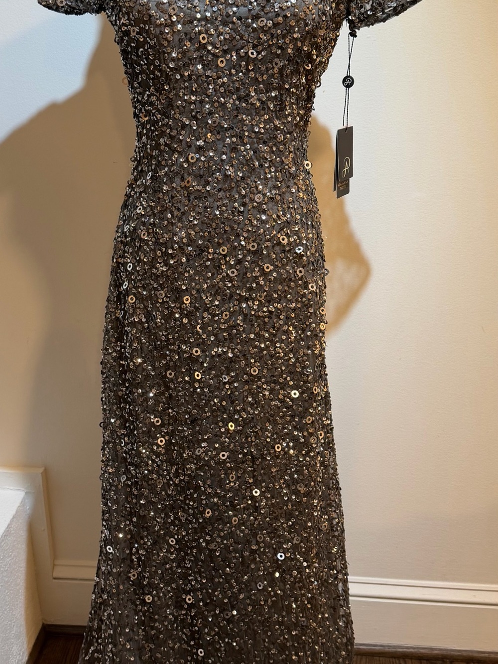 Adrianna Papell Lead Color Sequined Evening Gown Size 0 New with Tags